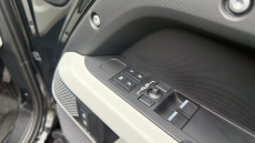 Land Rover Defender 3.0 D250 X-Dynamic HSE 90 3dr Auto Diesel Estate